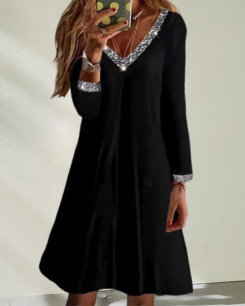 Elegantes Midikleid mit Pailletten und 3/4-Ärmeln